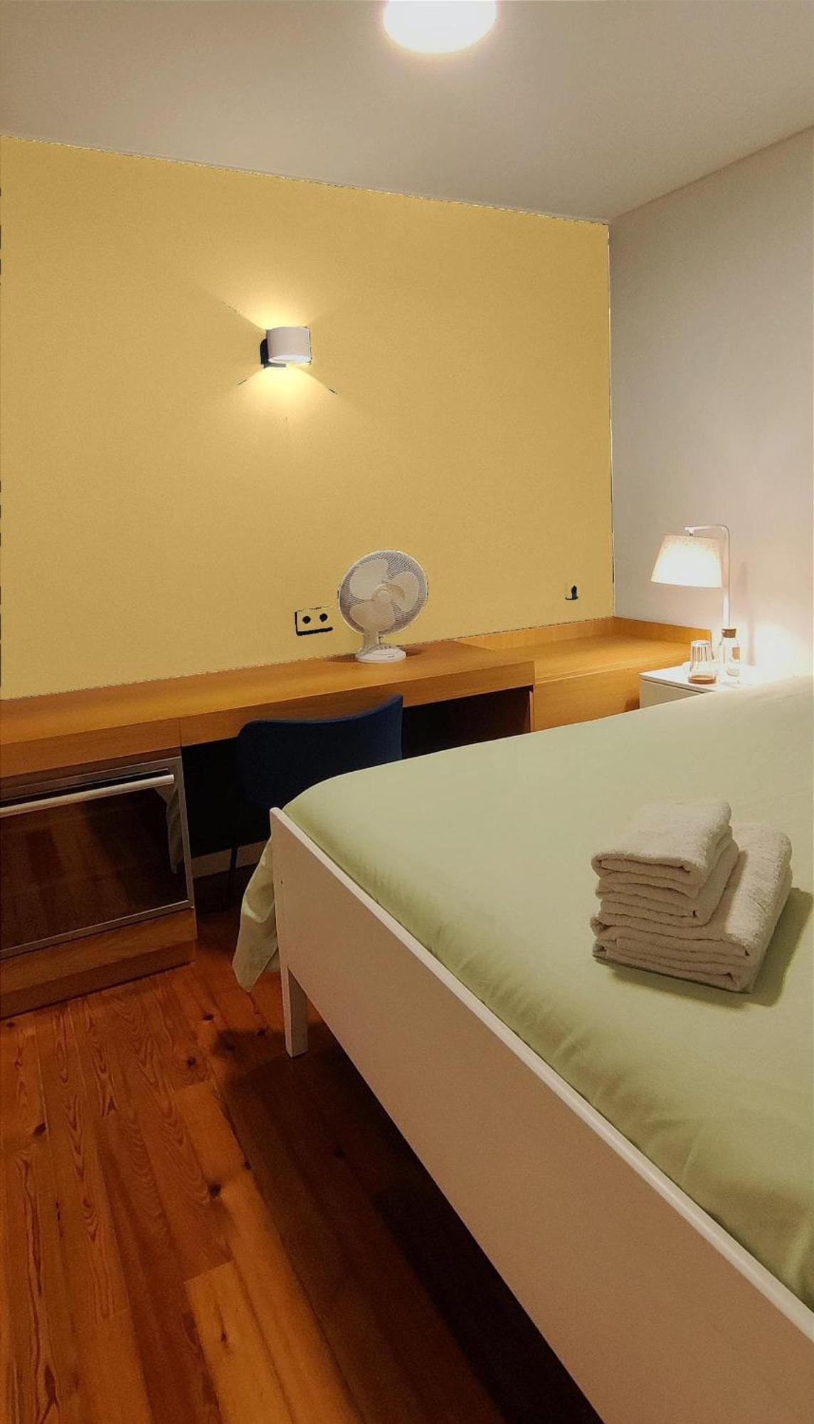 Shared Accommodation In Bairro Alto - Chiado Lisboa Extérieur photo
